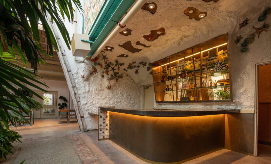 Grotto Bar